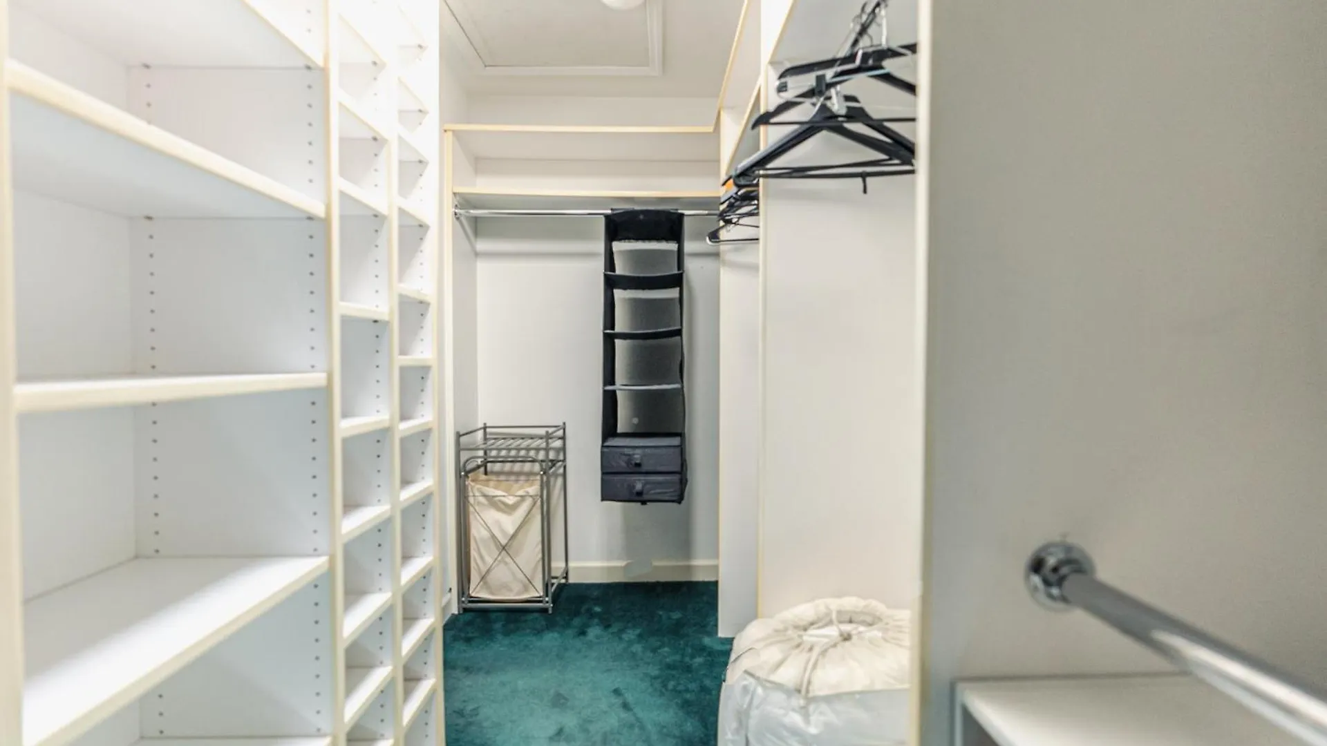 A Spacious Sanctuary For Unforgettable Group Stays Olivette