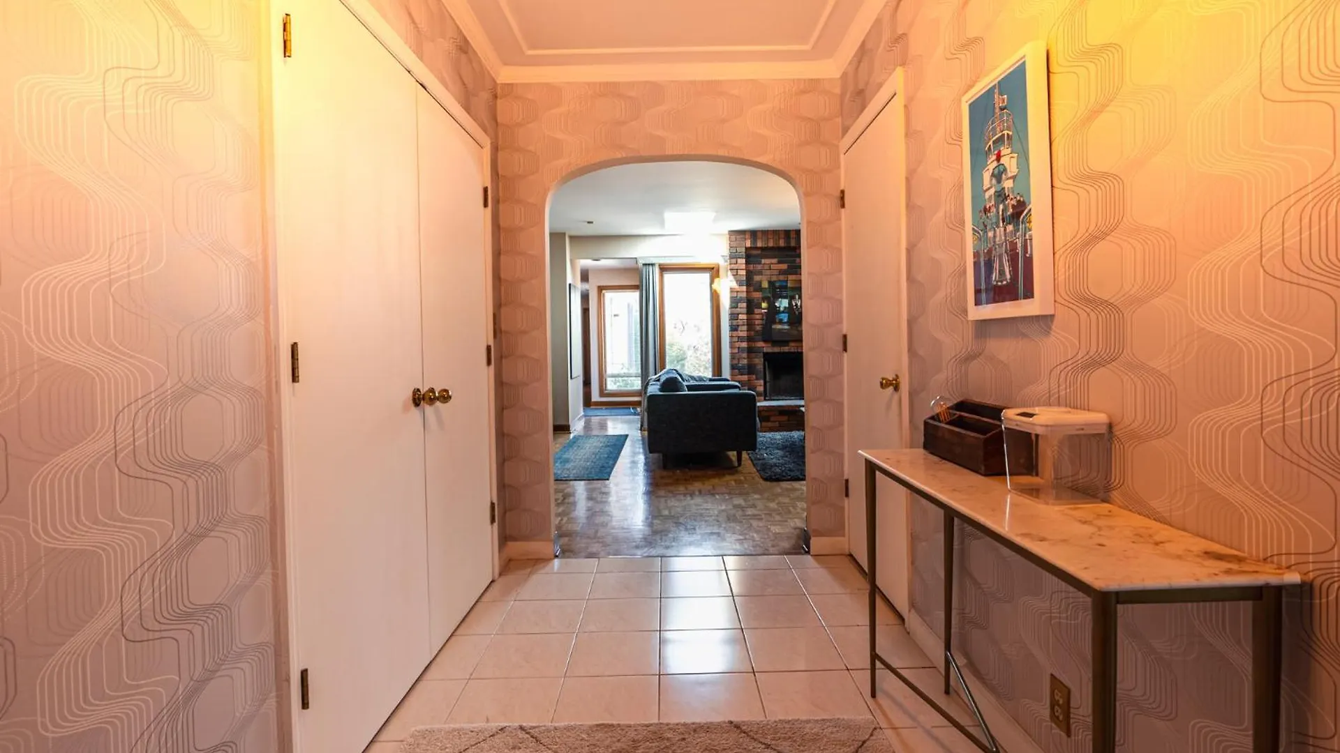 A Spacious Sanctuary For Unforgettable Group Stays Olivette Holiday home