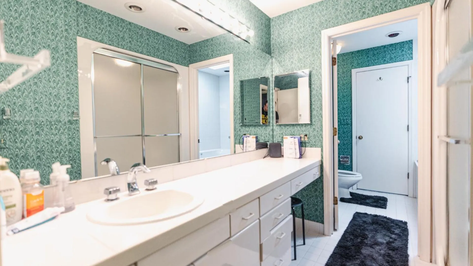 A Spacious Sanctuary For Unforgettable Group Stays Olivette Holiday home
